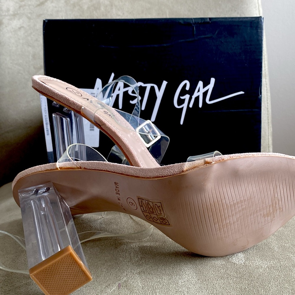 Nasty Gal Let Be Clear Heels - Picture 2 of 4